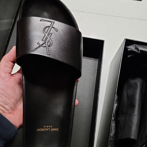 YSL Saint Laurent Jimmy Leather Sandal - Picture 6 of 10